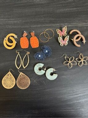 Women’s Mixed Fashion Earring Set - Orange, Gold, Blue, Cream Accents